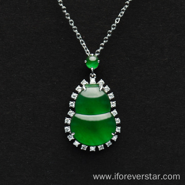 White gold gourd emerald pendant